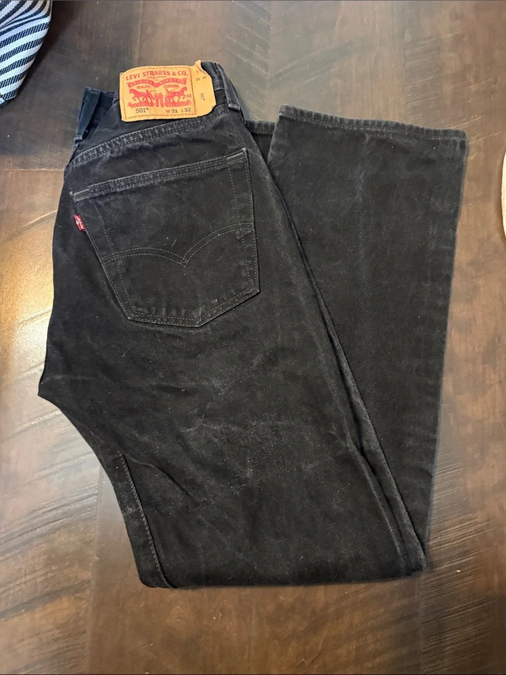 Levi's Black Corduroy Men's Pants - Classic Five-Pocket